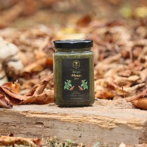 Ferro Mix 240 g — prednja strana tegle, Med Bogdanović