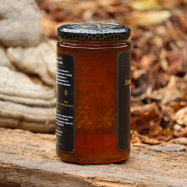 Livadski med u saću 1 kg — bočni pogled na teglu, Med Bogdanović
