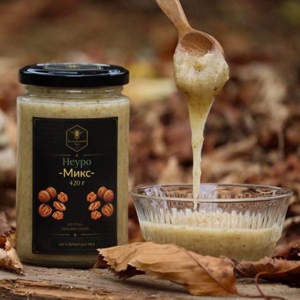 Neuro Mix 420 g — tegla uz kašiku i posudu sa medom, Med Bogdanović