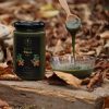 Vital Mix 420 g — tegla uz kašiku i posudu sa medom, Med Bogdanović Vital Mix 420 g — tegla uz kašiku i posudu sa medom, Med Bogdanović